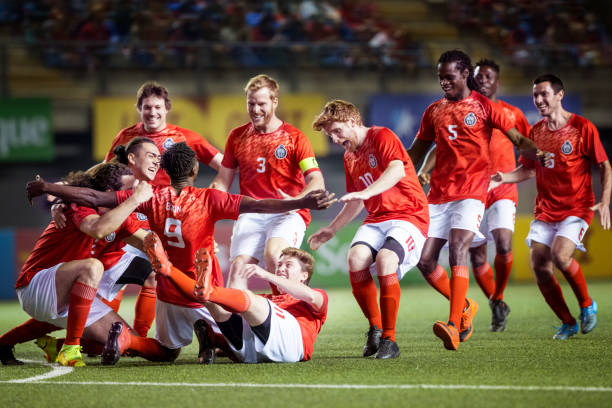 队凝聚力 队凝聚力