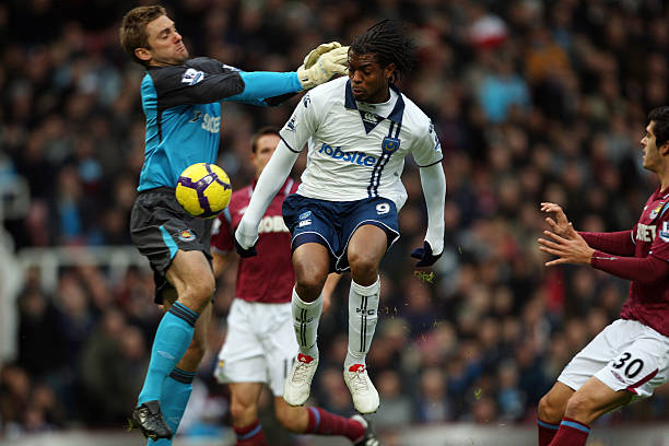 赛提供了战 赛提供了战